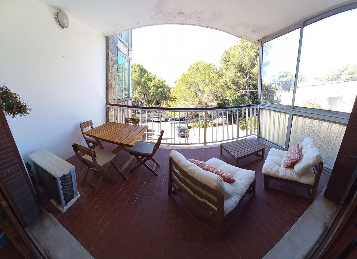 Loft Climatise "La Pinede", 50 M2, Tres Calme, 5 Mn A Pied Des Plages, Lit King Size La Seyne-sur-Mer Dış mekan fotoğraf